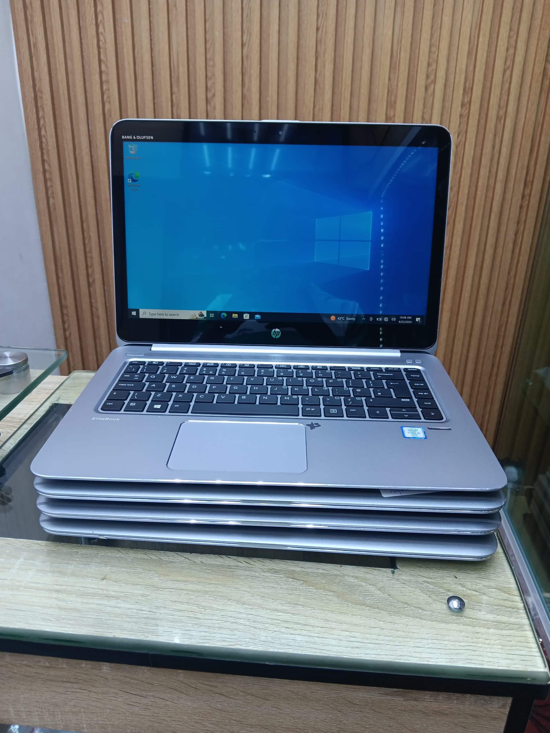 HP Elitebook folio